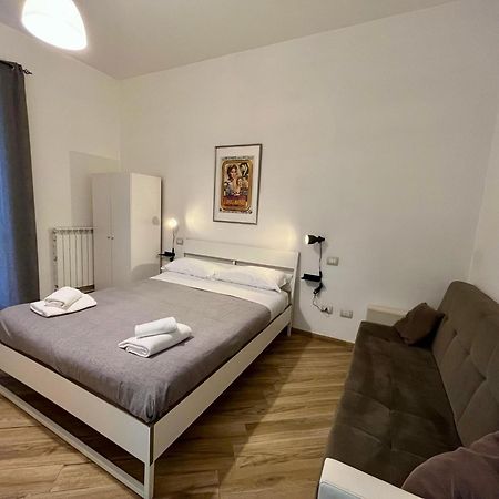 GuestHouse Marcanto - Duomo Naples Extérieur photo