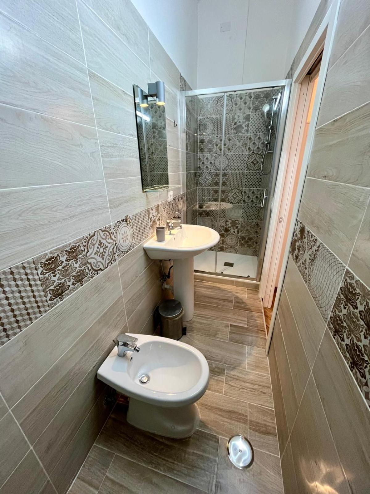 GuestHouse Marcanto - Duomo Naples Extérieur photo