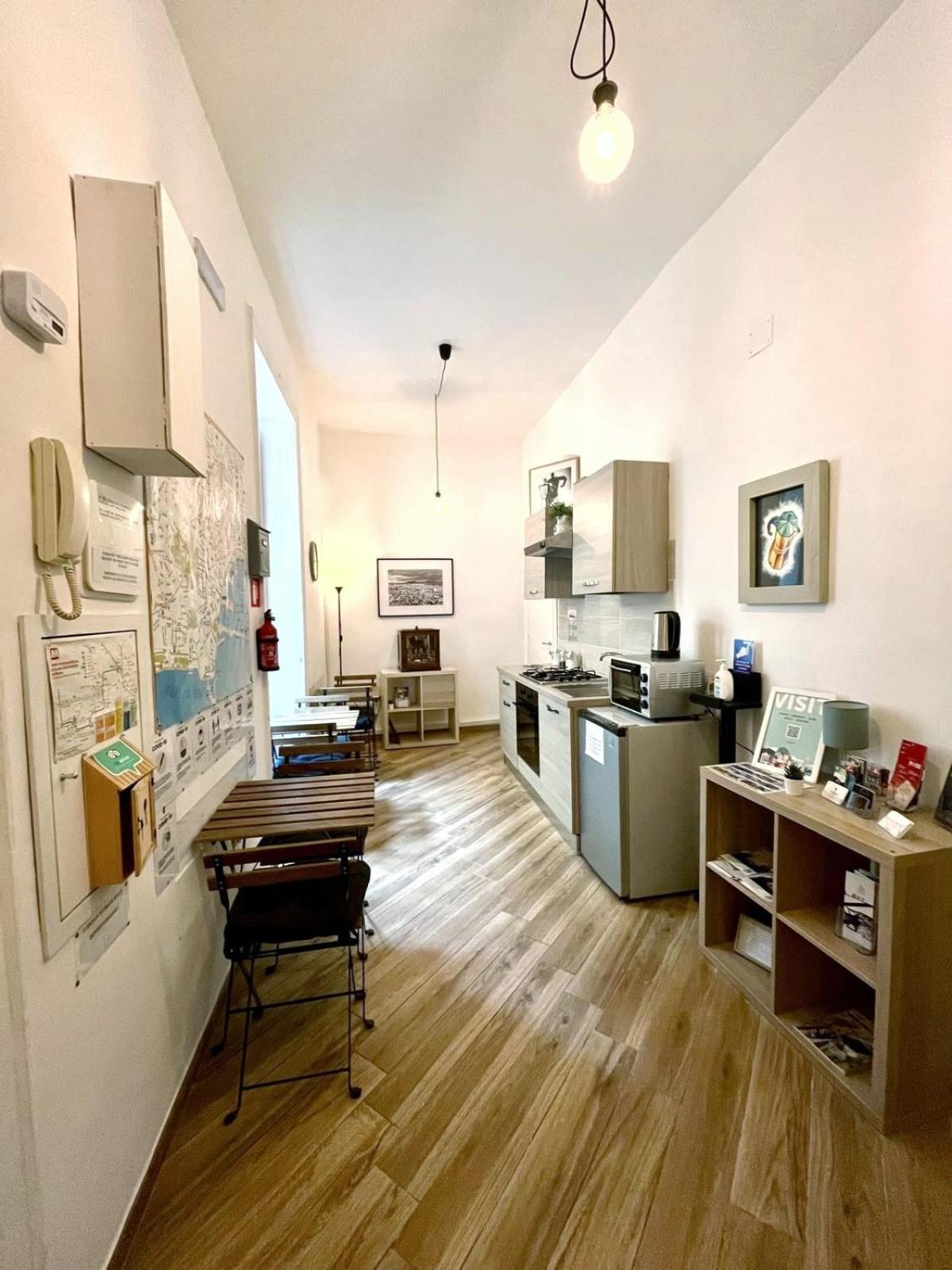 GuestHouse Marcanto - Duomo Naples Extérieur photo