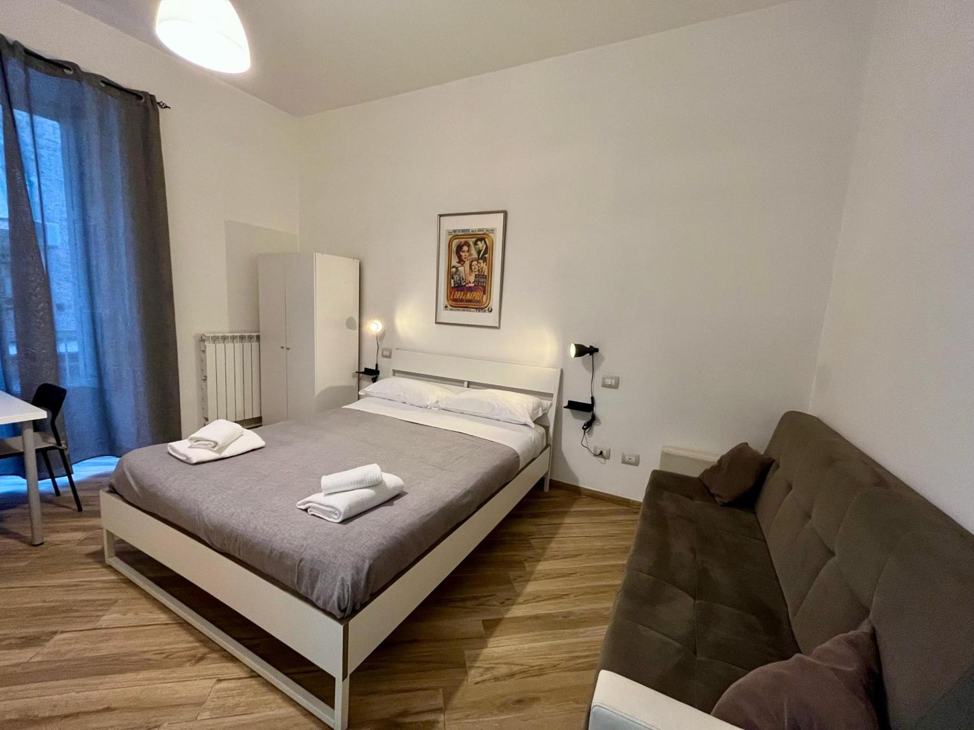 GuestHouse Marcanto - Duomo Naples Extérieur photo